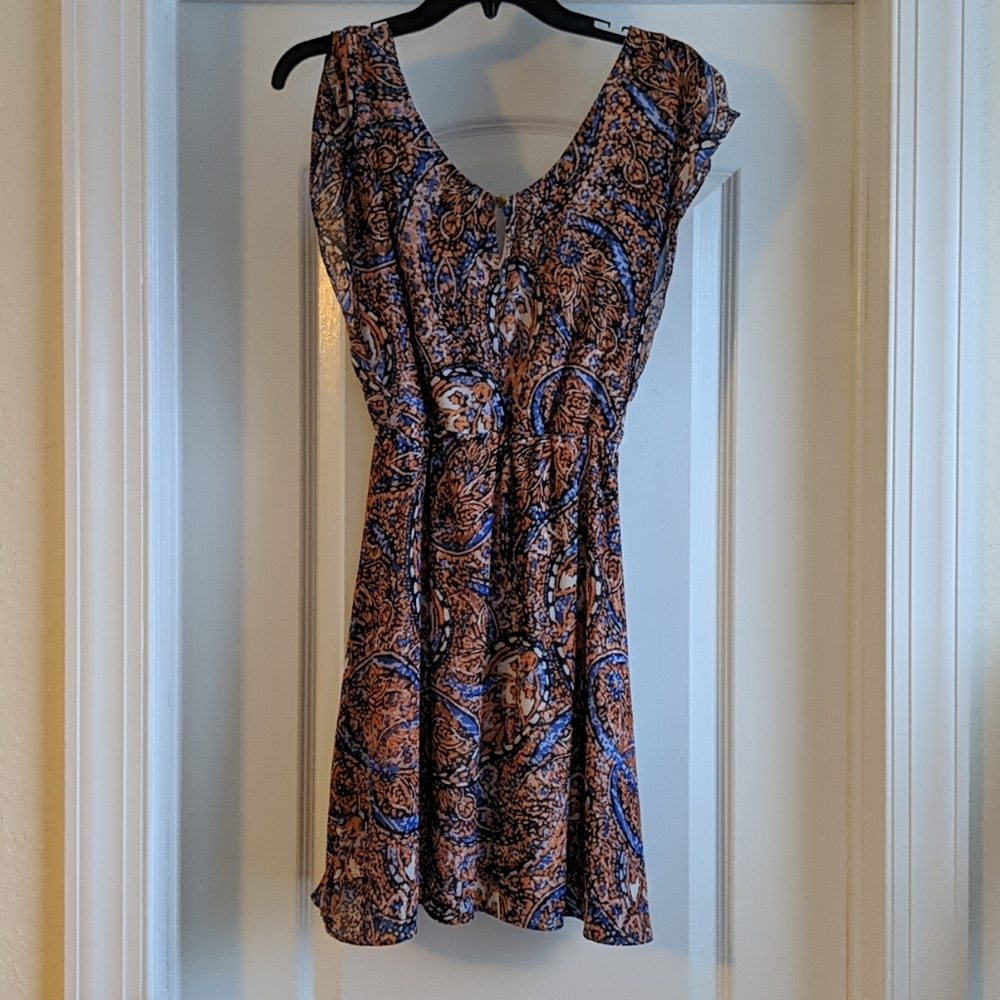 Dress, Outback Red - Picture 2 of 4